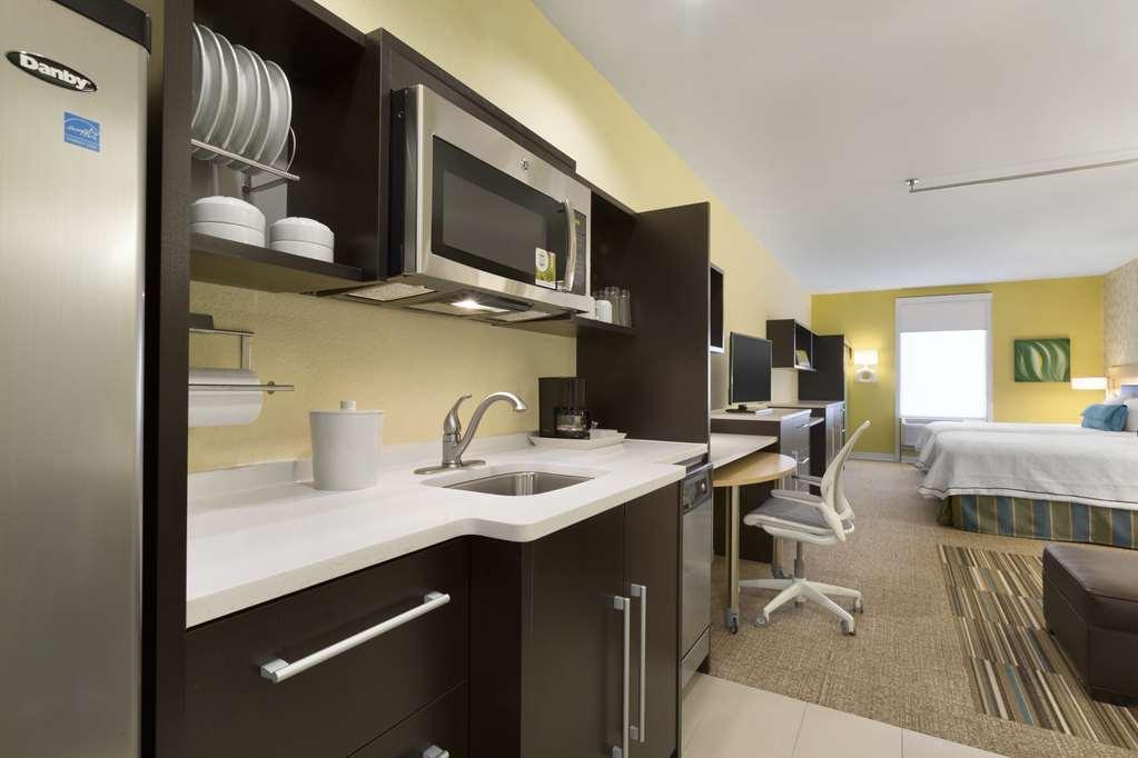 Home2 Suites By Hilton Houston Pasadena Room photo